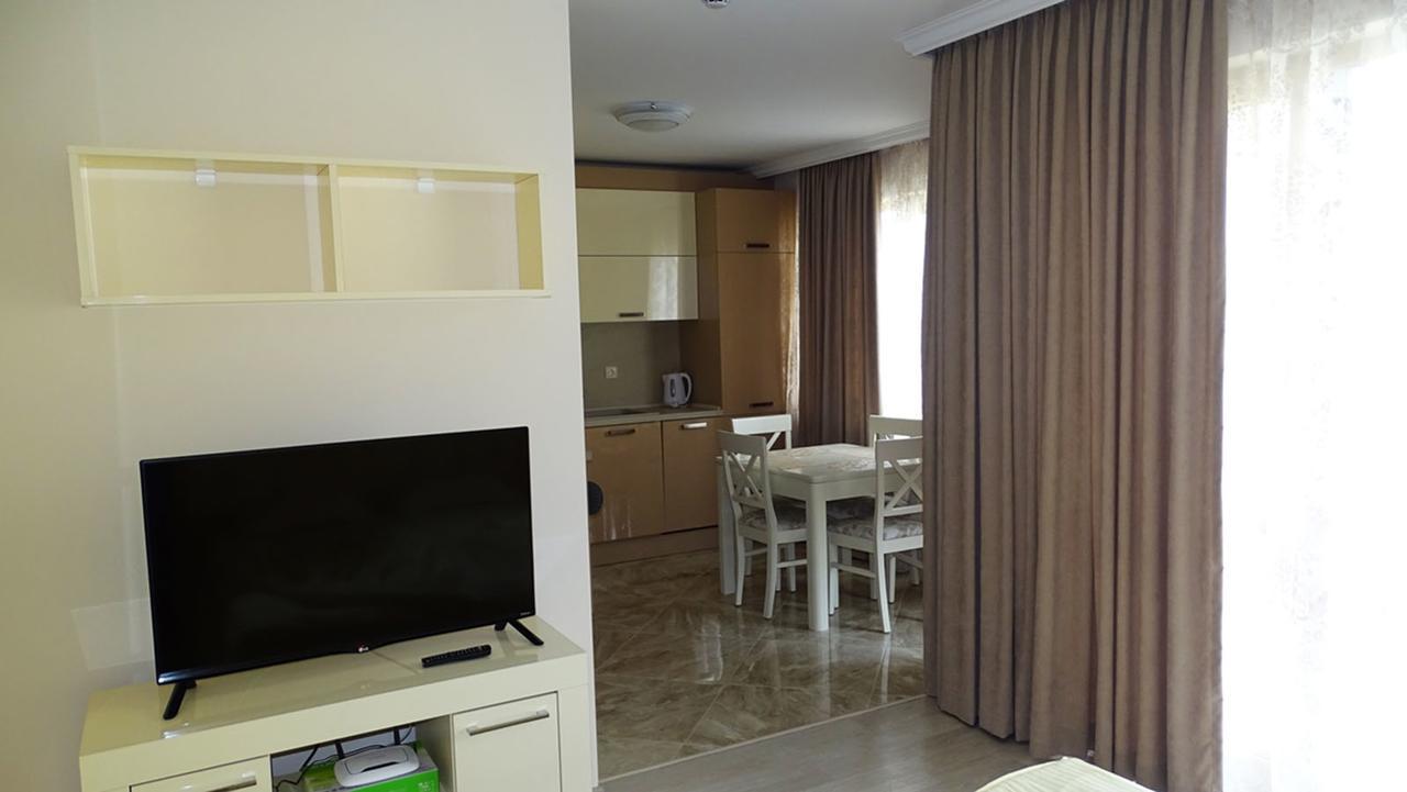 Florence Deluxe Apartments Sveti Vlas Extérieur photo
