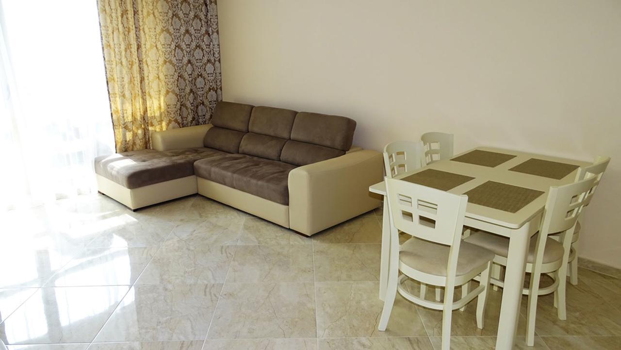 Florence Deluxe Apartments Sveti Vlas Extérieur photo