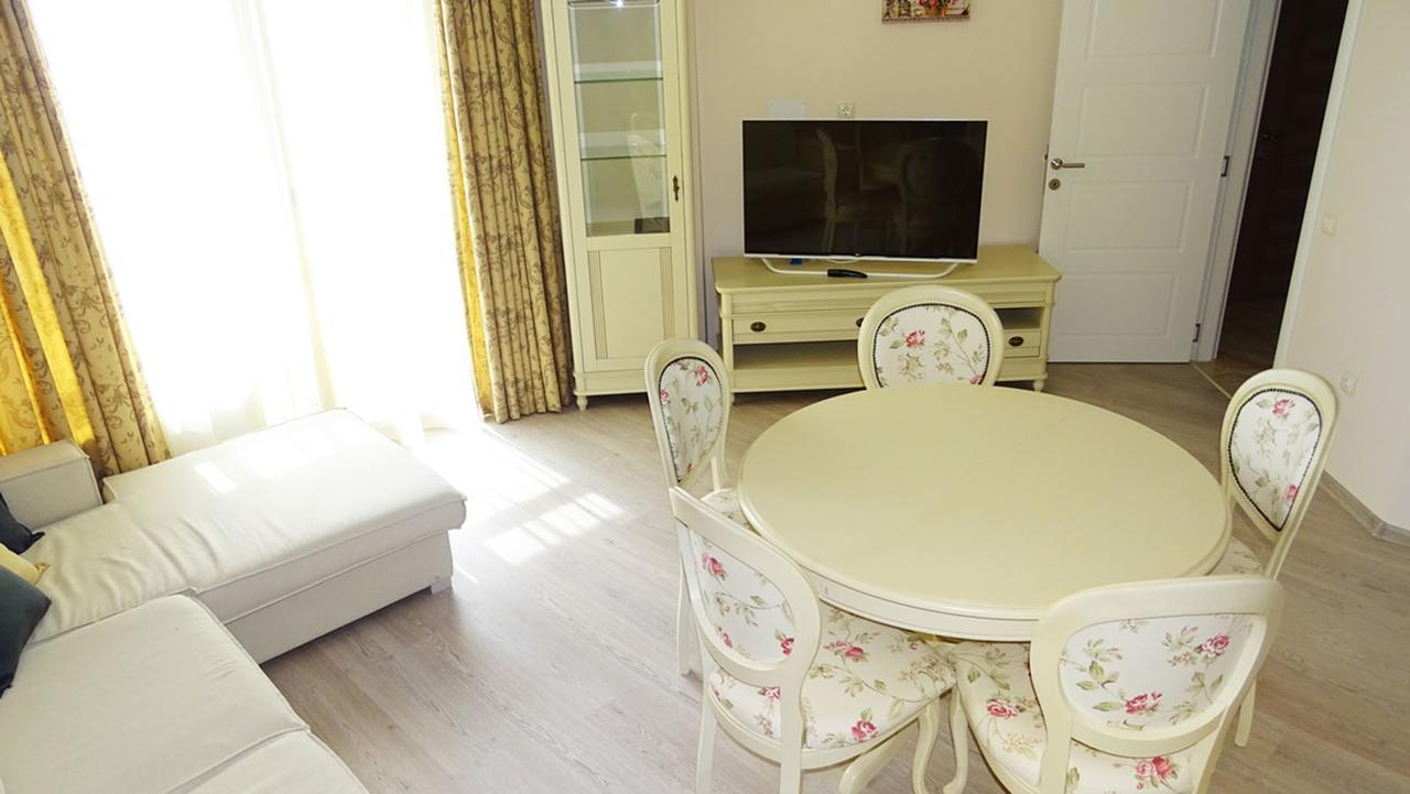 Florence Deluxe Apartments Sveti Vlas Extérieur photo